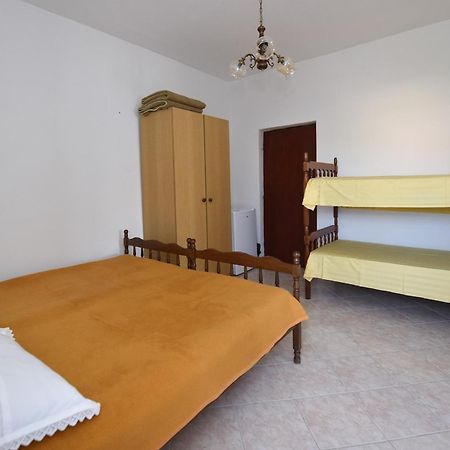 Apartments By The Sea Metajna, Pag - 6522 Zubovići Oda fotoğraf