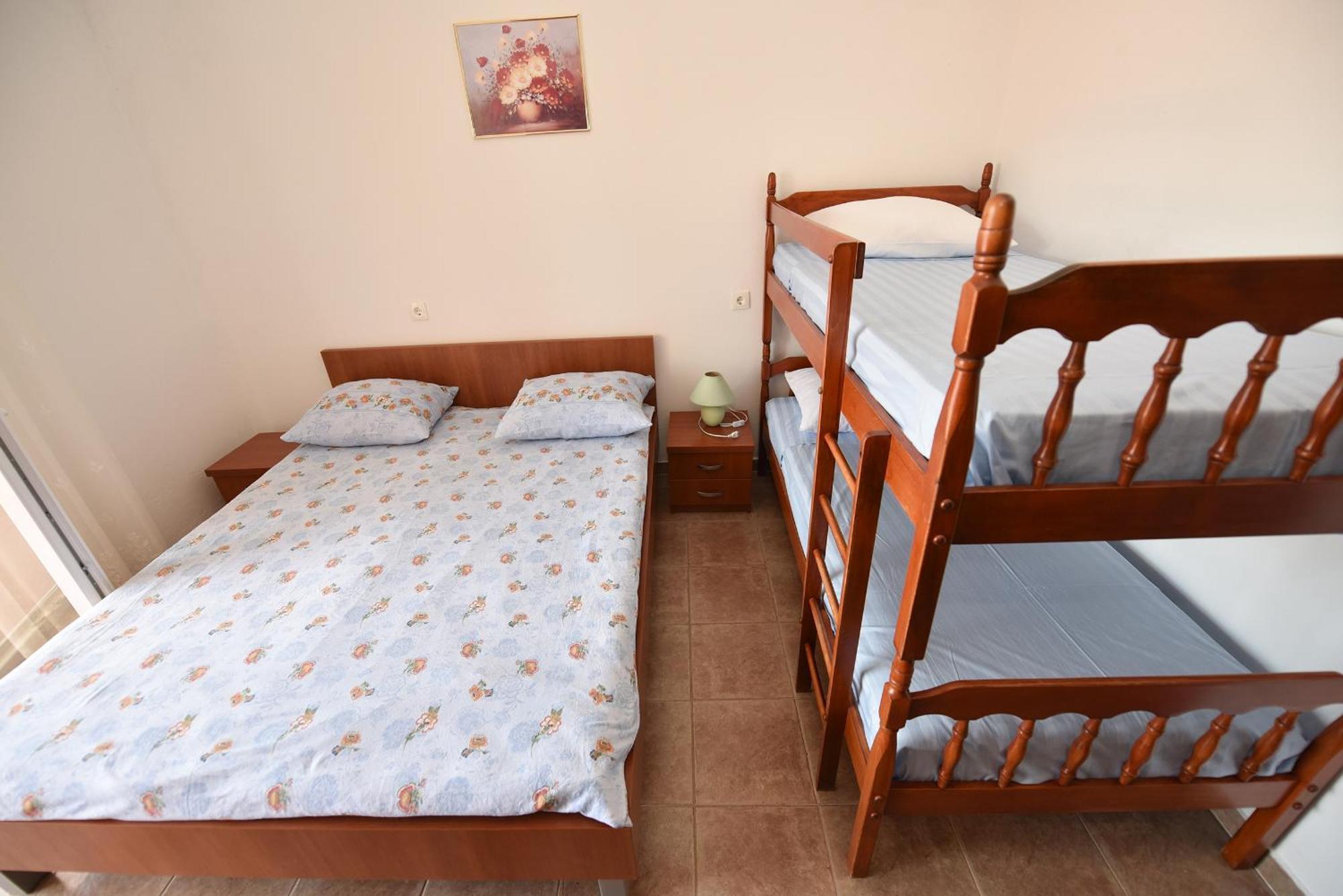 Apartments By The Sea Metajna, Pag - 6522 Zubovići Oda fotoğraf
